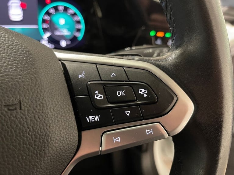 2021 Volkswagen Golf 1.5 eTSI MHEV Life Hatchback 5dr Petrol Hybrid DSG Euro 6 (s/s) (150 ps) Hat...