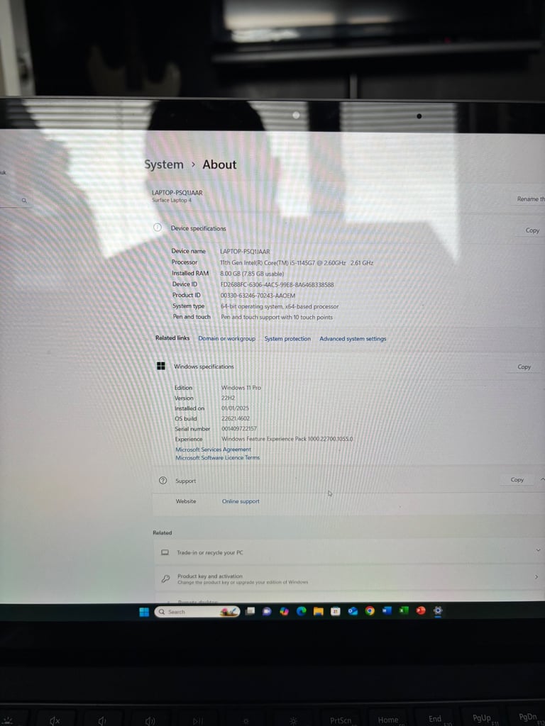 Microsoft surface book touch screen laptop 4 series 11 boxed as new 