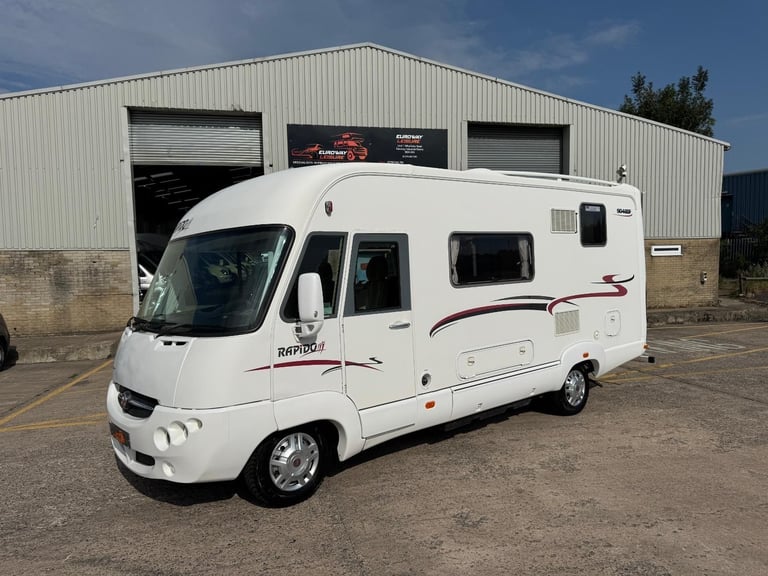 Fiat RAPIDO 9048DF 4 BERTH A CLASS MOTORHOME WITH MASSIVE LOUNGE