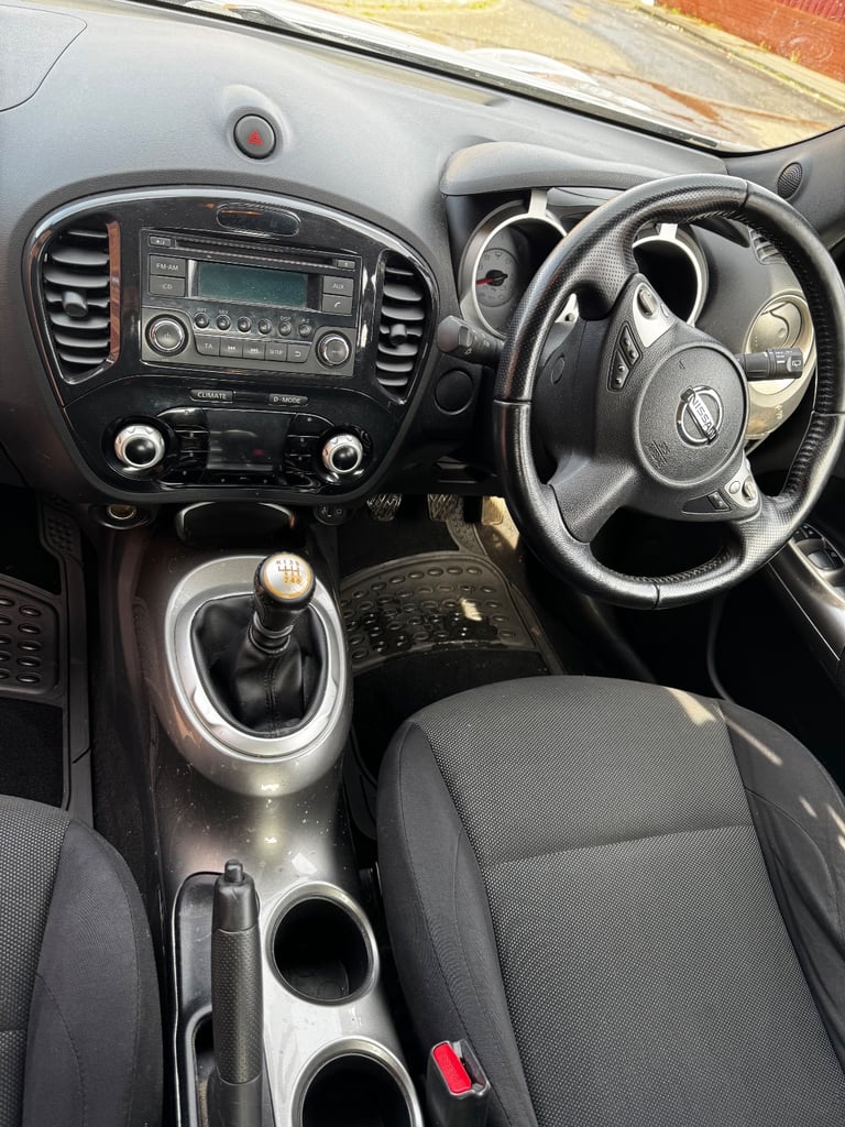 Nissan, JUKE, Hatchback, 2013, Manual, 1461 (cc), 5 doors