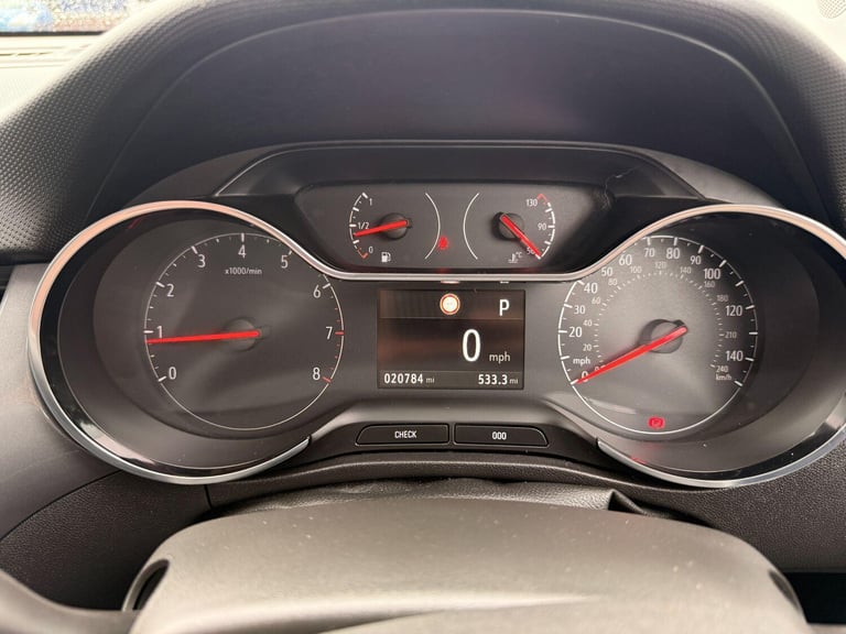 2021 Vauxhall Crossland 1.5 Turbo D Elite SUV 5dr Diesel Auto Euro 6 (s/s) (120 ps) HATCHBACK Die...