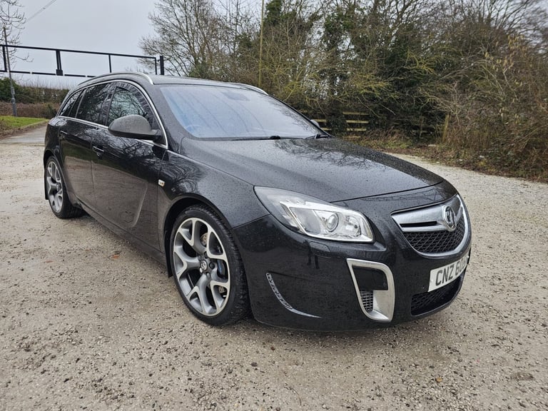 VAUXHALL INSIGNIA 2.8T V6 4x4 VXR SUPER SPORT ESTATE 325 BHP STANDARD 20 ALLOYS 