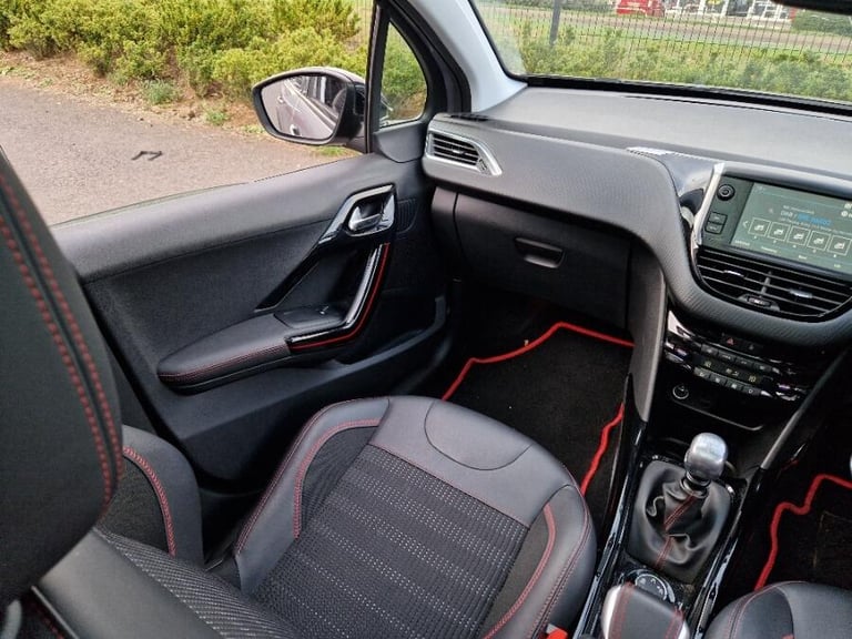 2019 Peugeot 2008 1.2 Puretech Gpf Gt Line Suv 5dr Petrol Manual Euro 6 (s/s) (110 Ps) HATCHBACK ...