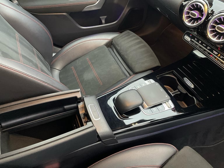 2019 Mercedes-Benz A-Class 2.0 A220 AMG Line (Premium Plus) Hatchback 5dr Petrol 7G-DCT 4MATIC Eu...