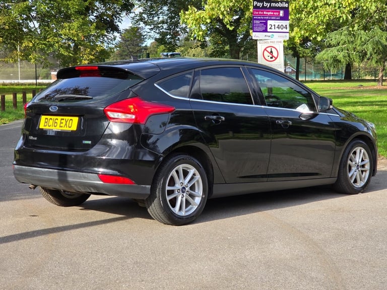2016 Ford Focus 1.0 Manual Zetec EcoBoost 61000 Miles. NAV . PX OK. Petrol 5dr hatchback. HATCHBA...