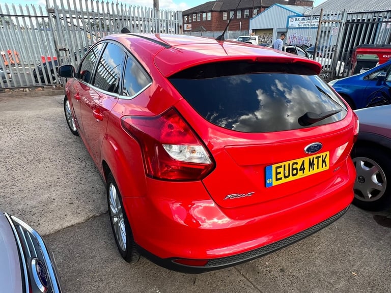2014 Ford Focus 1.0 125 EcoBoost Zetec 5dr HATCHBACK Petrol Manual