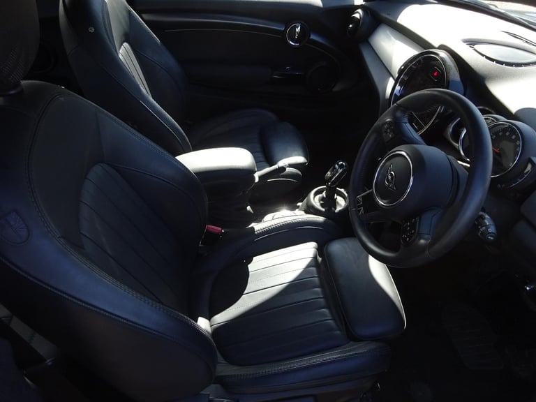 2022 72 REG MINI COOPER EXCLUSIVE AUTO DAMAGED REPAIRABLE SALVAGE