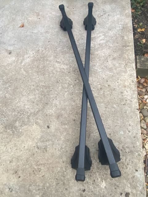 Thule Roof Bars - Clamp