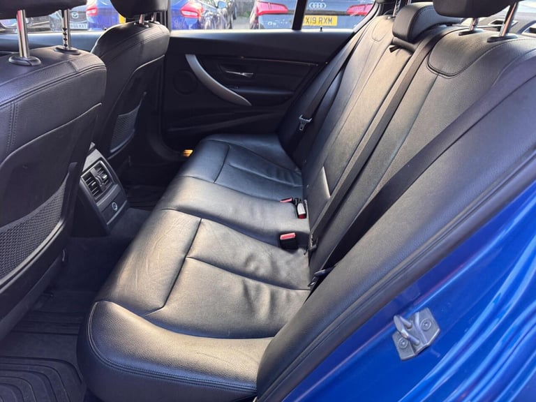 2017 BMW 3 Series Saloon (2015 - 2018) Saloon Hybrid Automatic