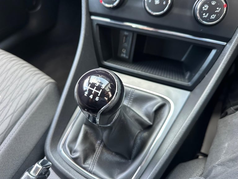 2015 SEAT Leon 1.2 TSI SE Sport Tourer Euro 6 (s/s) 5dr ESTATE Petrol Manual