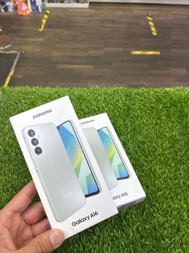 Samsung A16 (128GB) phone brand new 