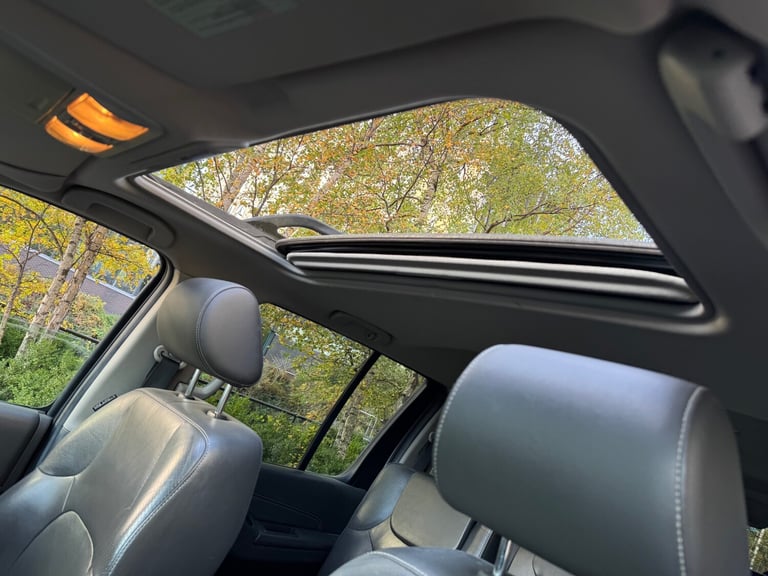 2010 NISSAN PATHFINDER TEKNA 2.5 DCI STATIONWAGON AUTOMATIC GREY 7 SEATER 5dr 