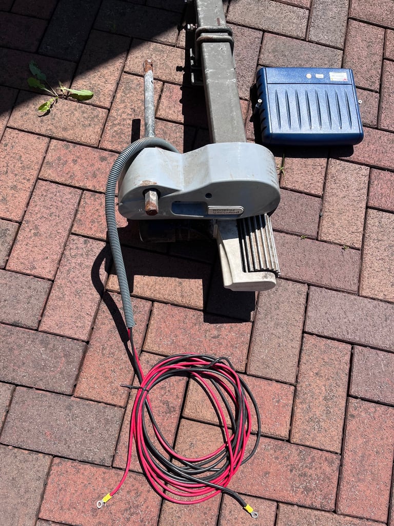 image for Caravan motor mover 