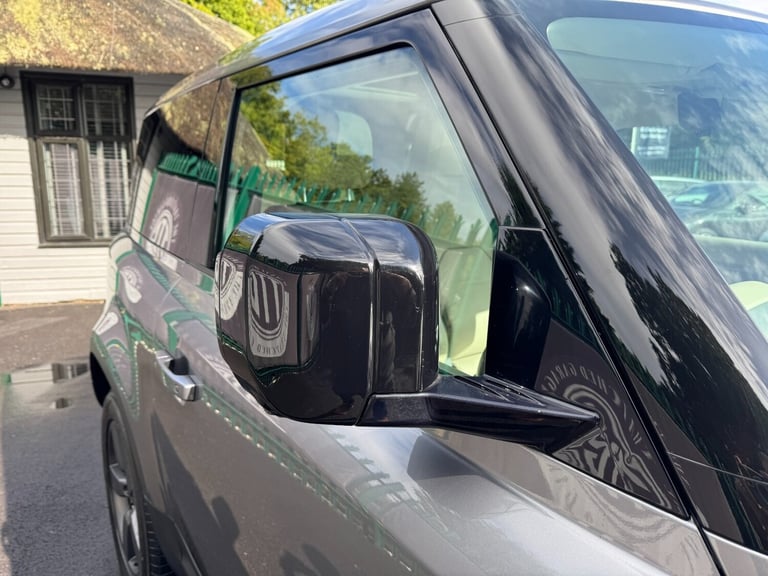 2021 Land Rover Defender 2.0 P300 HSE 90 3dr Auto [6 Seat] Estate Petrol Automatic