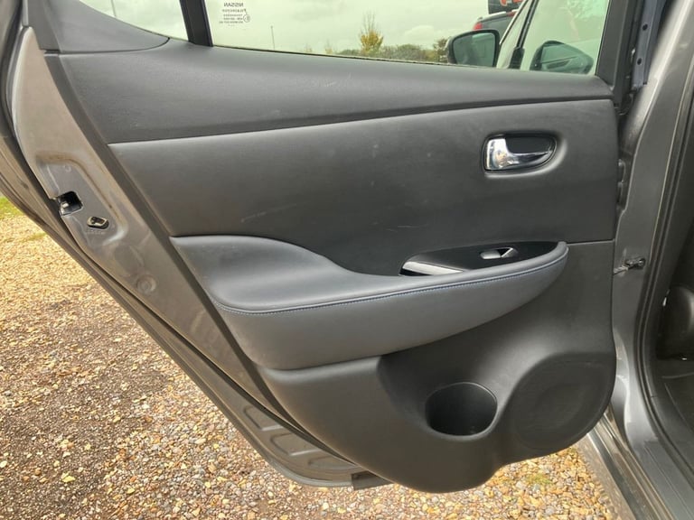 2022 Nissan Leaf 160kW e+ Tekna 62kWh 5dr Auto HATCHBACK ELECTRIC Automatic