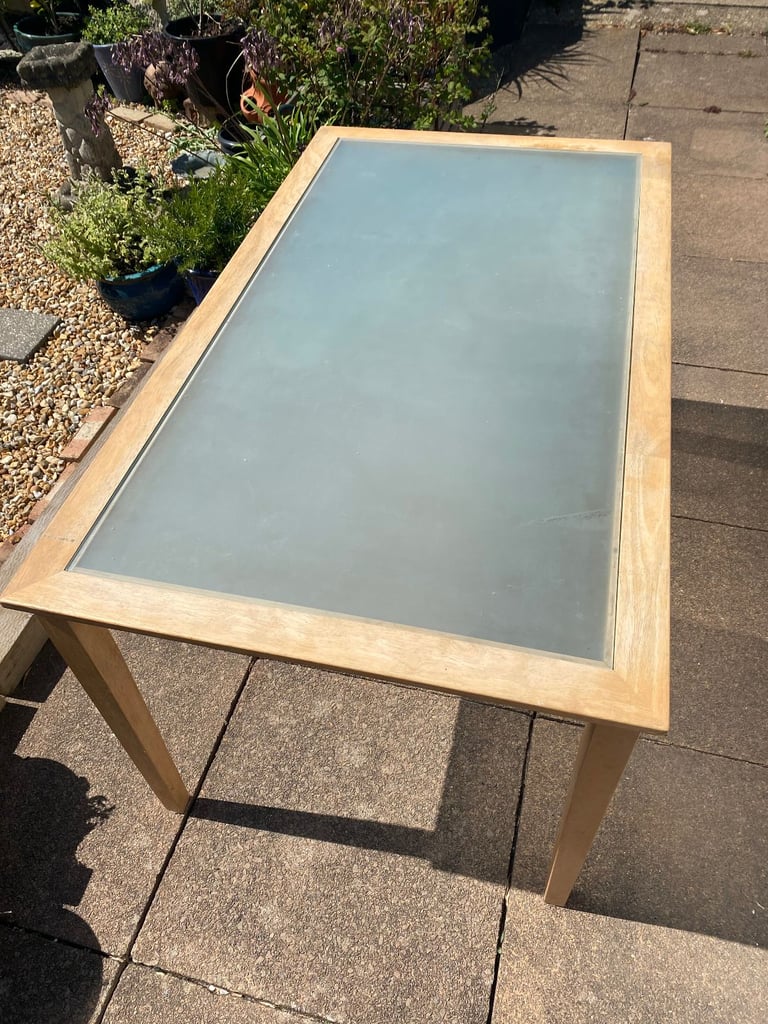 Shaker Style Frosted Glass Top Dining Table