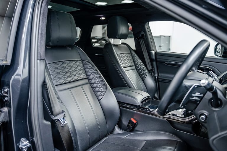 2021 Land Rover Range Rover Evoque P300e Autobiography SUV HYBRID Automatic
