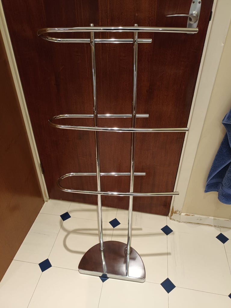 Chrome Towel Rail