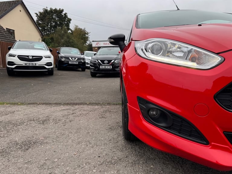 2016 Ford Fiesta 1.0 EcoBoost 140 ST-Line Red 3dr HATCHBACK PETROL Manual