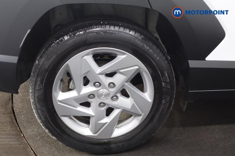 2024 Hyundai KONA 1.0T Advance 5dr SUV Petrol Manual