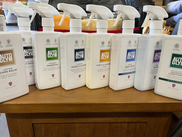 AutoGlym Car Clean set, Audi branded case.