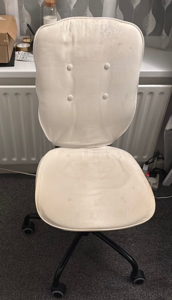 image for Bundle desk and chair! 