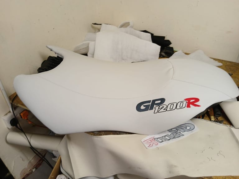 Gp1200R jet ski 2 stroke looking quick sale 