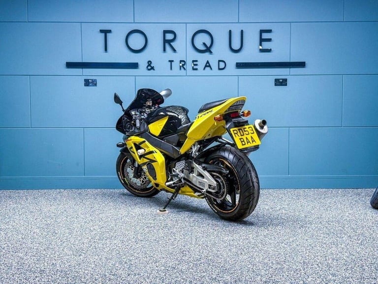 2004 53 HONDA CBR900RR FIREBLADE 954CC - AKRO EXHAUST - COLLECTOR BIKE