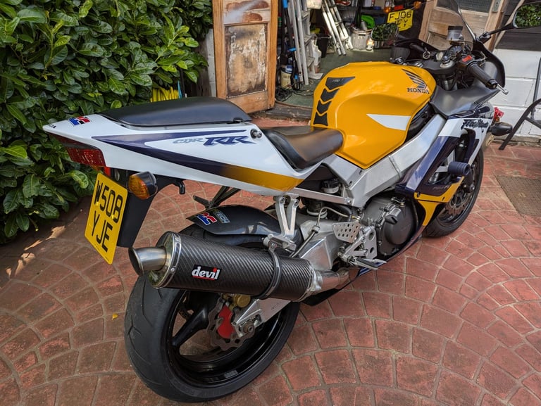 Honda, CBR, 2000, 929 (cc)
