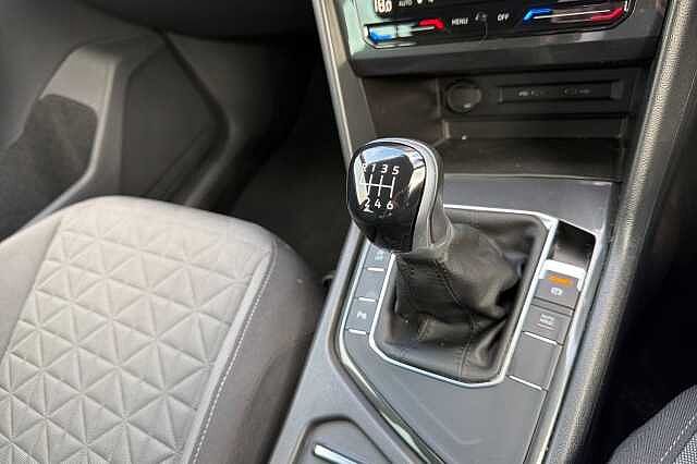 2022 Volkswagen Tiguan 1.5 TSI (EVO) 2023MY Life 4x4 Petrol Manual
