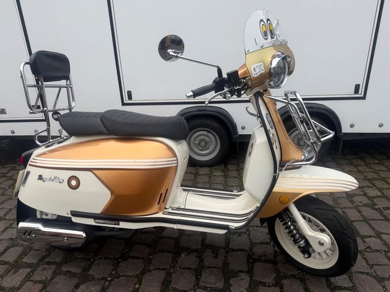 image for Royal Alloy GP125 SE, AC, 2024, Scooter CVT Euro 5