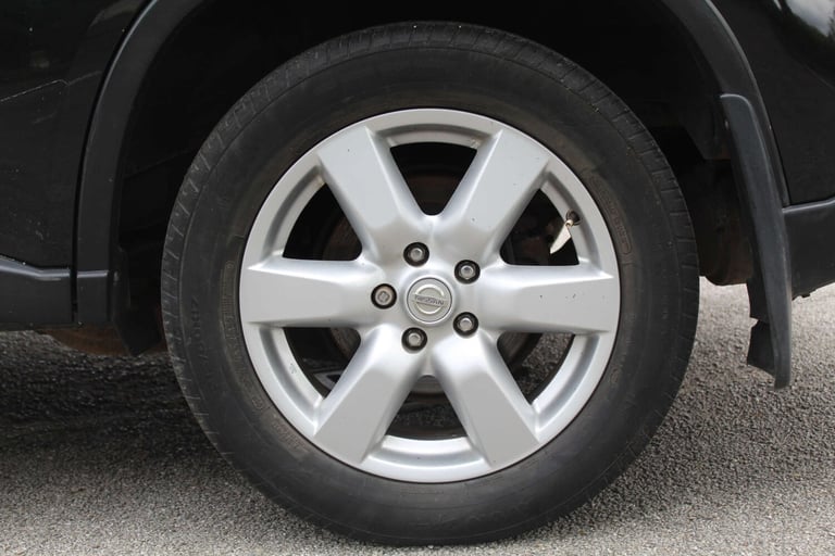 2007 Nissan X-Trail 2.0 dCi Aventura 5dr Auto ESTATE DIESEL Automatic