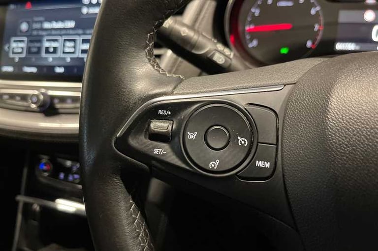 2019 Vauxhall Grandland X 1.2 Turbo GPF Sport Nav SUV 5dr Petrol Manual Euro 6 (s/s) (130 ps) SUV...