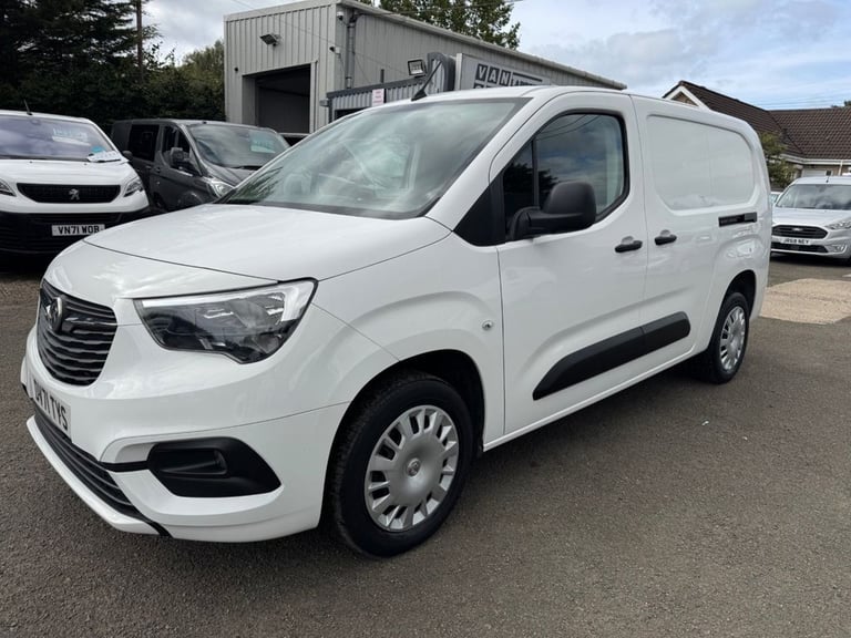 2021 Vauxhall Combo 1.5 Turbo D 2300 Sportive Panel Van 6dr Diesel Manual L2 H1 Euro 6 (100 ps) P...