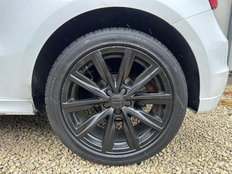 2015 Audi A1 1.6 TDI S Line Style Edition 3dr HATCHBACK DIESEL Manual