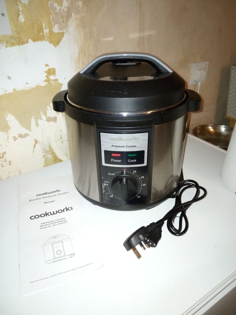 image for Cookworks Pressure Cooker    
