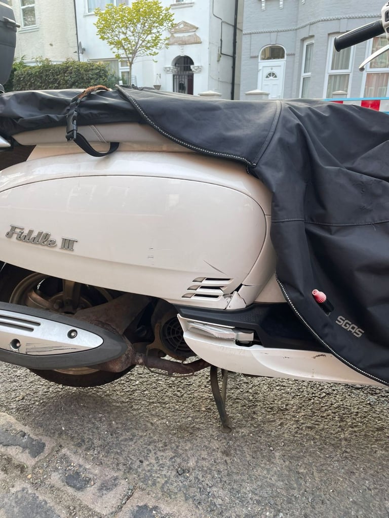 SYM, FIDDLE, 2018, 125cc MOPED FOR SALE  - vespa lookalike
