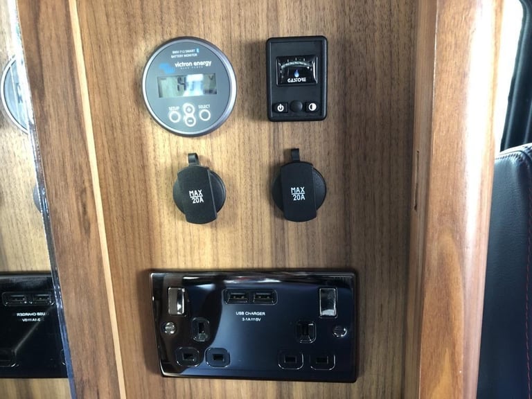 2017 VOLKSWAGEN TRANSPORTER T28 CAMPERVAN CONVERSION