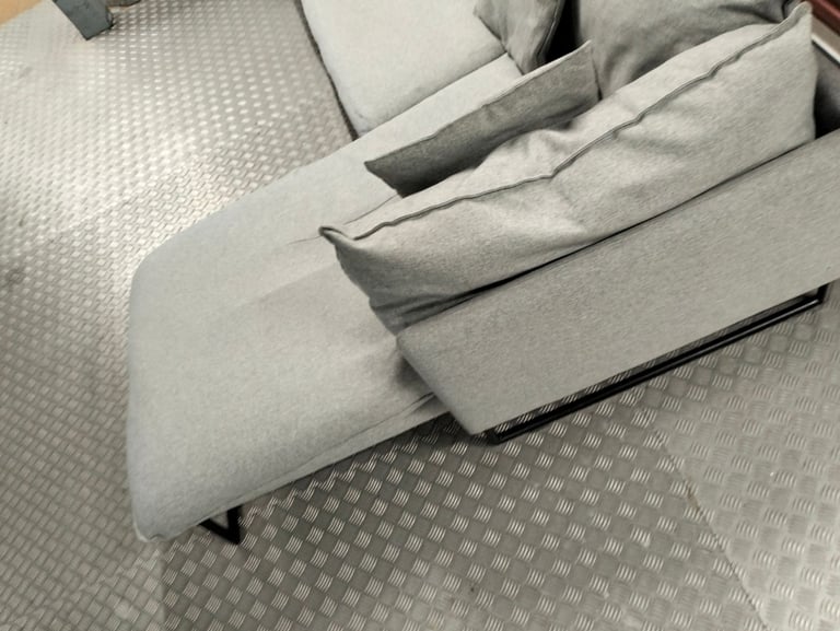 MADE CORNER SOFA DELIVERY AVAILABLE TODAY 