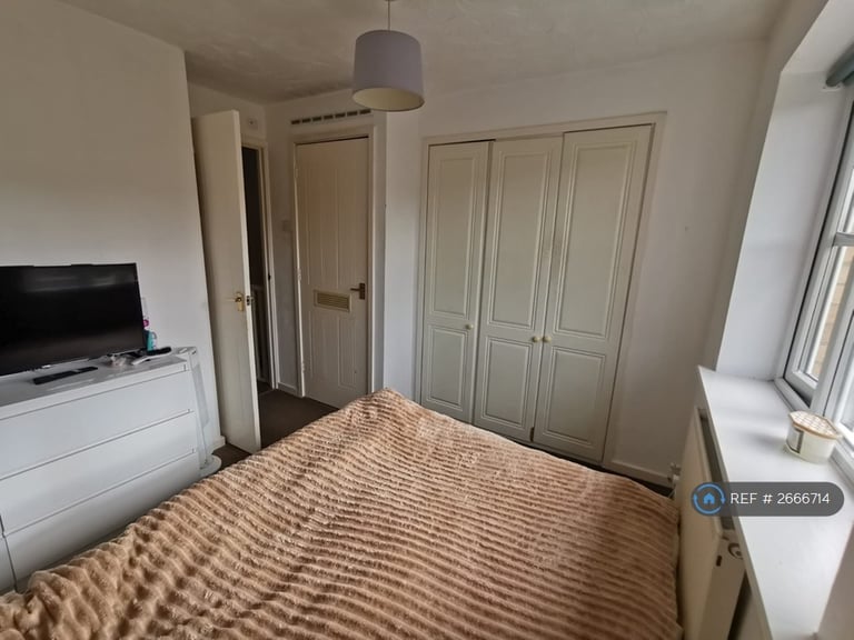2 bedroom house in Olympic Way, Kettering, NN15 (2 bed) (#2666714)