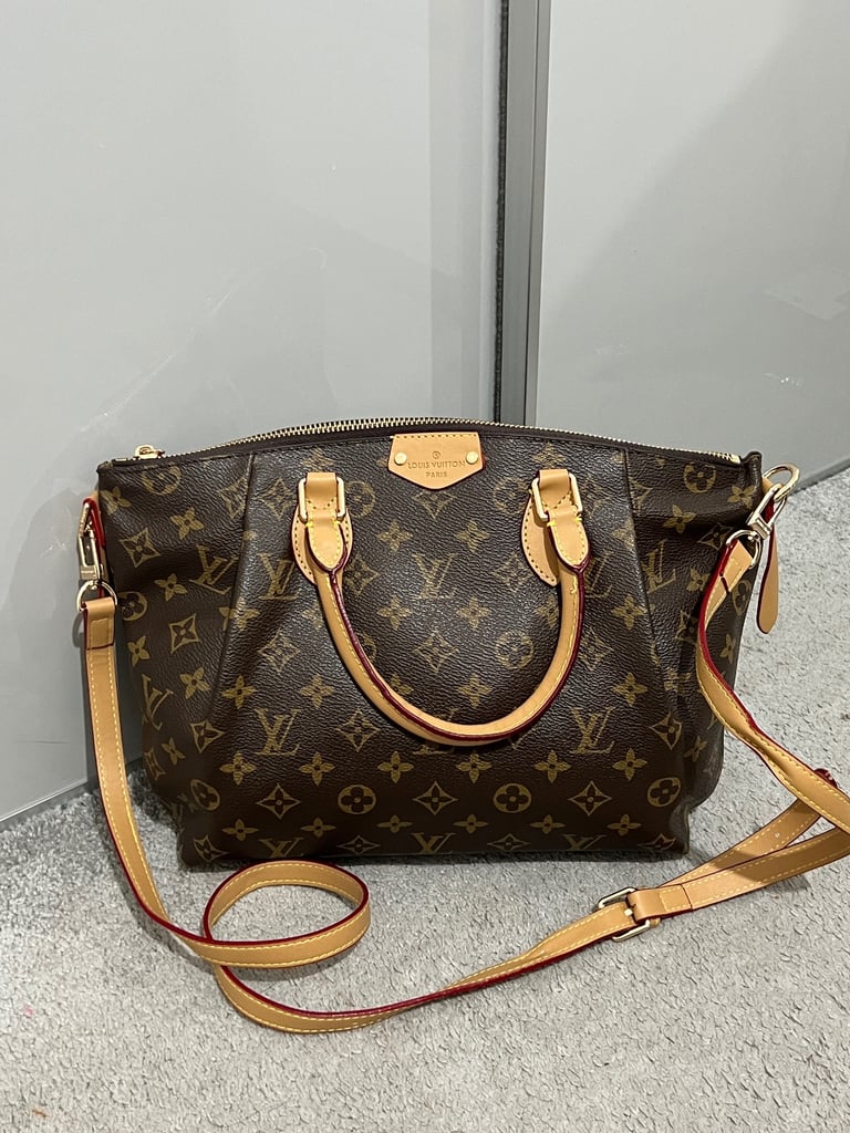 Louis Vuitton hand bag