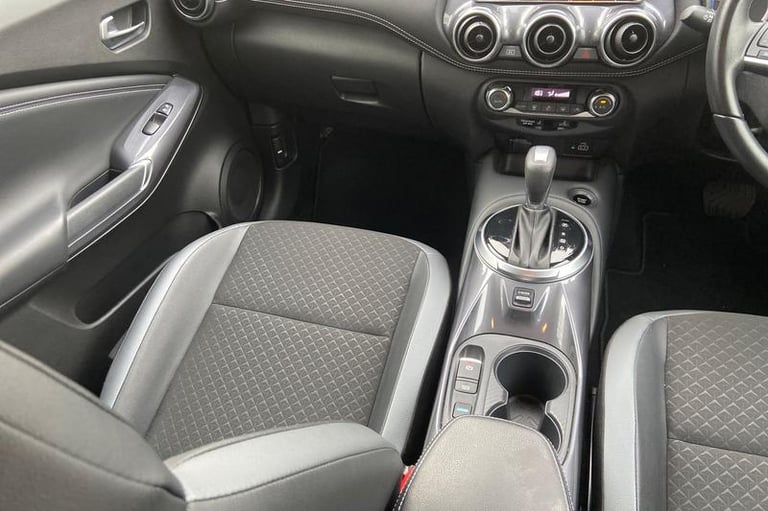 2022 Nissan Juke 1.6 Hybrid N-Connecta 5dr Auto HATCHBACK PETROL/ELECTRIC Automatic