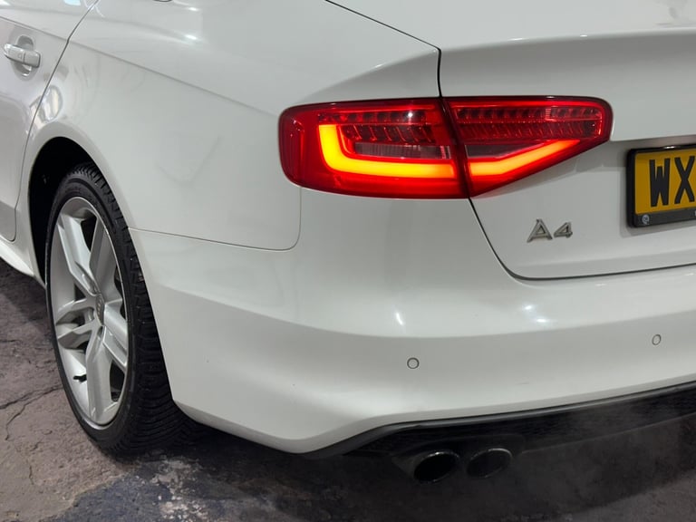 2015 Audi A4 1.8 TFSI S line Euro 6 (s/s) 4dr (Nav) SALOON Petrol Manual