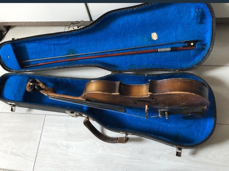 genuine (3/5) size Antonius Stradivarius 1713 vintage Violin
