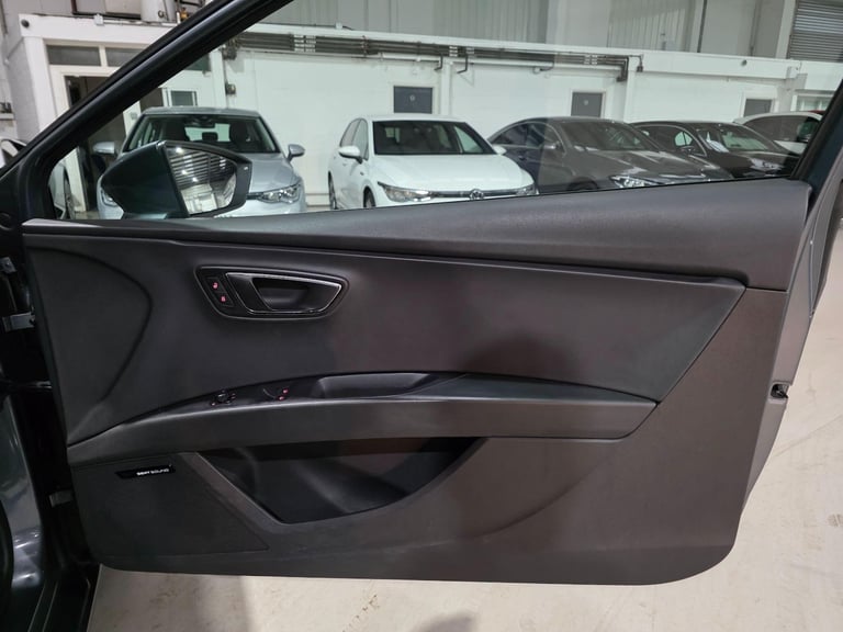 2014 SEAT Leon 1.4 TSI FR Sport Coupe Euro 5 (s/s) 3dr HATCHBACK Petrol Manual