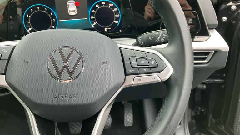 2023 Volkswagen Golf 1.5 TSI 150 Life 5dr HATCHBACK PETROL Manual