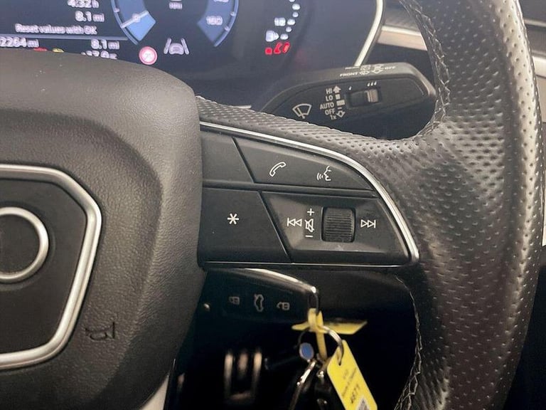 2021 Audi Q3 1.5 TFSI CoD 35 S line S Tronic Euro 6 (s/s) 5dr Automatic SUV Petrol Automatic