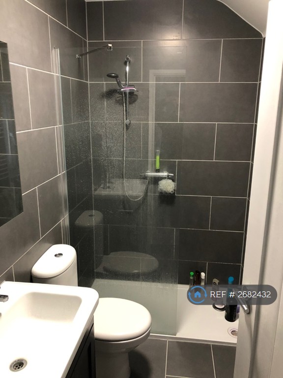 6 bedroom house in Haycombe Drive, Bath, BA2 (6 bed) (#2682432)