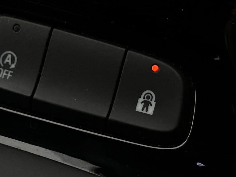 2023 Vauxhall Grandland 1.2 Turbo GS 5dr Auto Hatchback PETROL Automatic