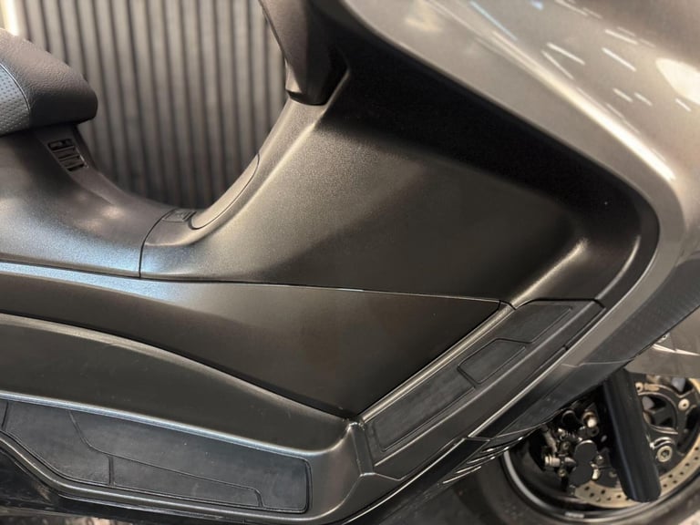 2013 Suzuki Burgman 400 400